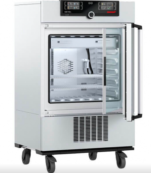 КЛИМАТИЧЕСКАЯ КАМЕРА ФАРМАЦЕВТИЧЕСКАЯ ICH110L С ОСВЕТИТЕЛЬНЫМ МОДУЛЕМ, ОБЪЕМ КАМЕРЫ 108 Л, MEMMERT