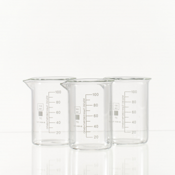 СТАКАН 100 МЛ, СС, ВЫСОКАЯ ФОРМА, С БЕЛОЙ ГРАДУИРОВКОЙ И НОСИКОМ, ISO, 230.202.03